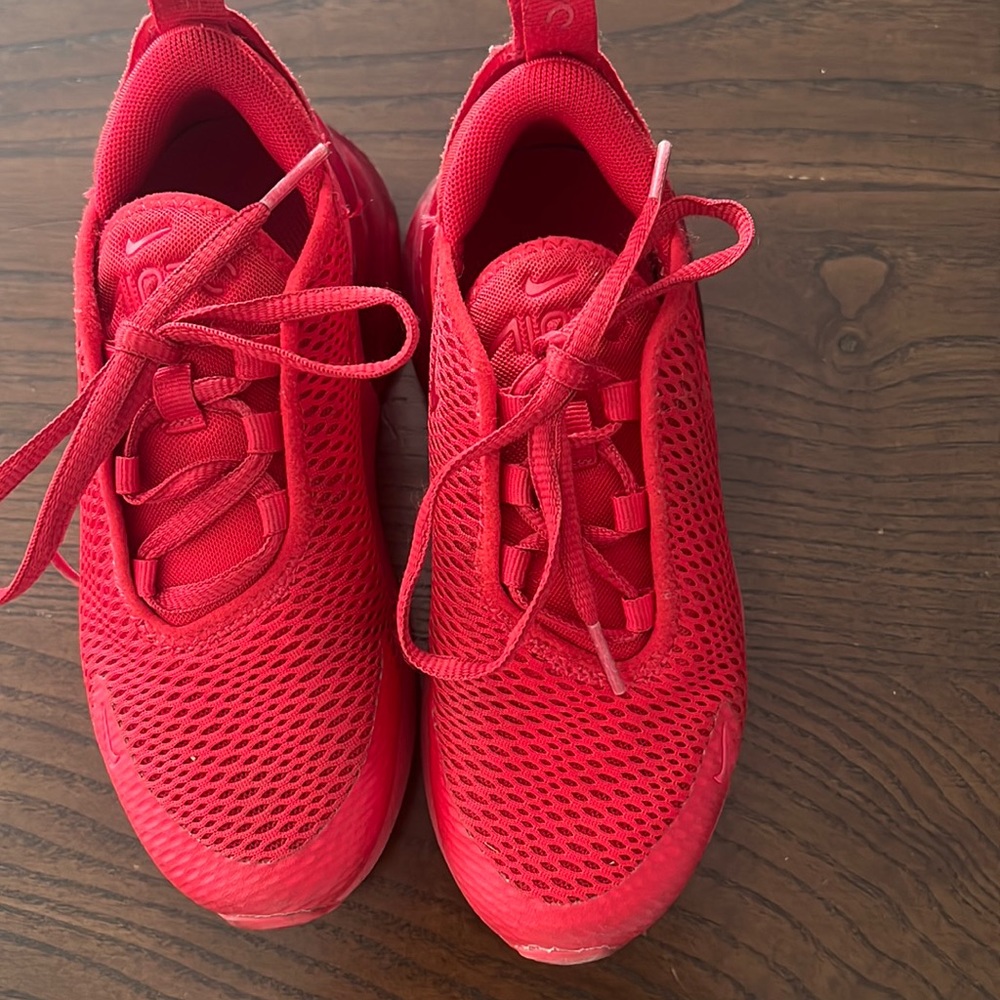 Kids Air Max 270